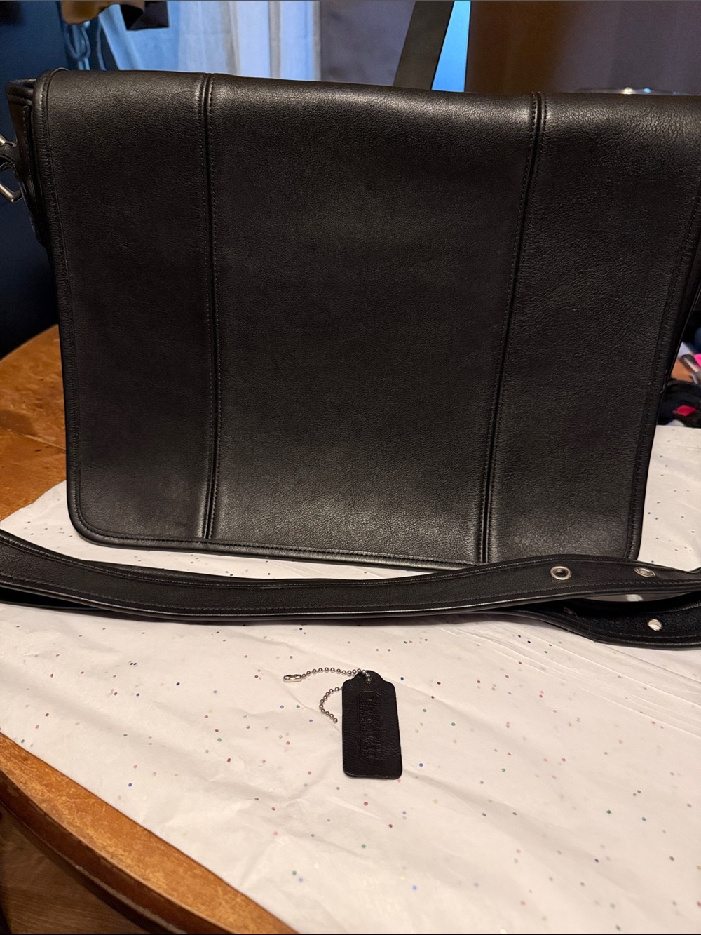 Coach Black Leather Men's Messenger Bag with Adjustable Strap